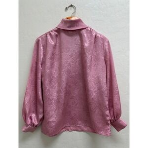 Pink Satin Floral Jacquard Button Cuff Mock Collar Modest Blouse 
Sz S Vintage
